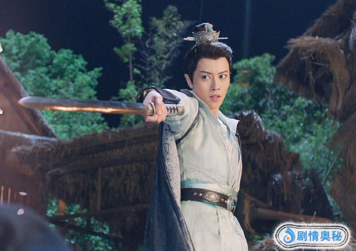 真正的"反串演员",参演多部爆款剧都没露馅,颜值才是硬道理