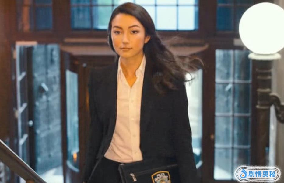 唐人街探案2:女黑客卸妆后照片曝光,这才叫高颜值,美到不敢认
