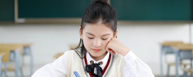 宝里宝气是什么意思