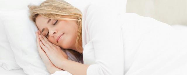 女人梦到大门牙掉了