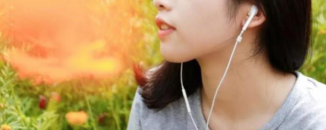 不想爱就别说话是什么歌