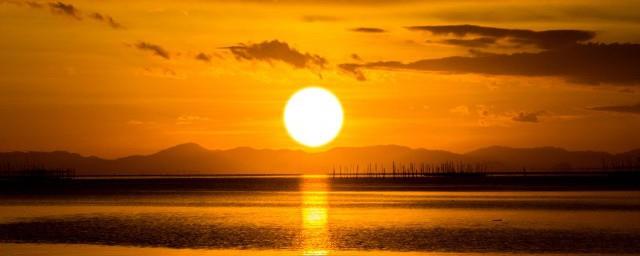 太阳的歌词