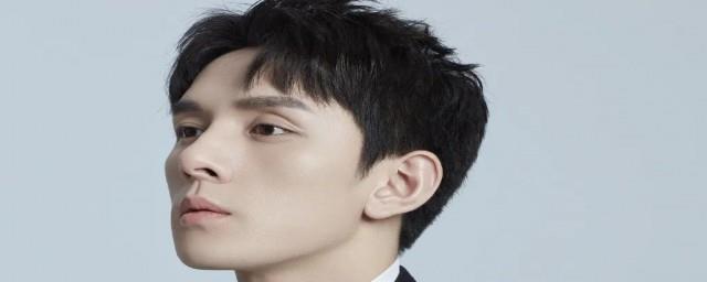 李佳琪个人资料