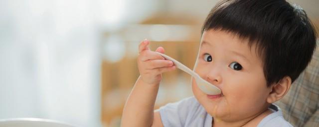 适合两岁宝宝生日发朋友圈的句子