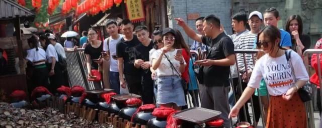摔碗酒是哪里的风俗