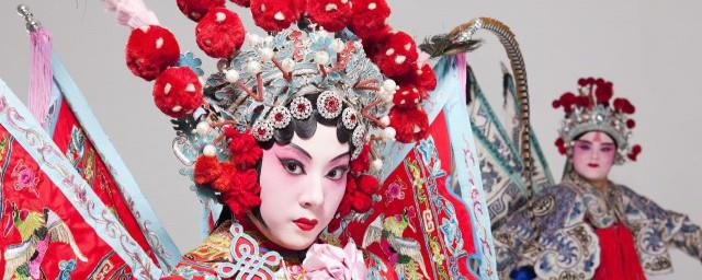 京剧脸谱黑色表示什么