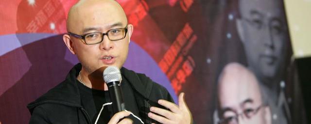 孟非什么学历