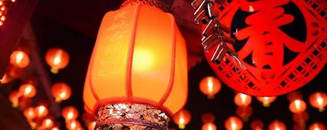 过春节的由来