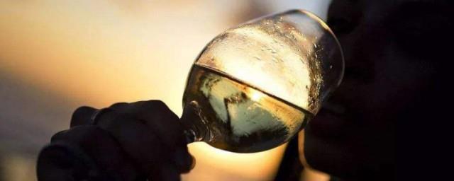 怀孕能喝啤酒吗