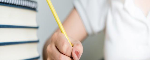 致自己成熟稳重的经典句子大全