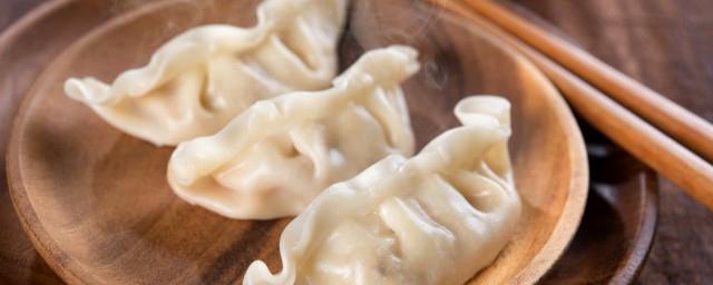 立冬吃饺子