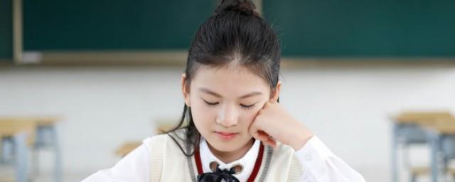伴生花什么意思