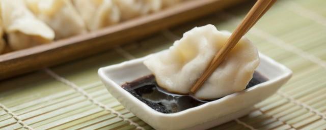 冬至吃饺子说说