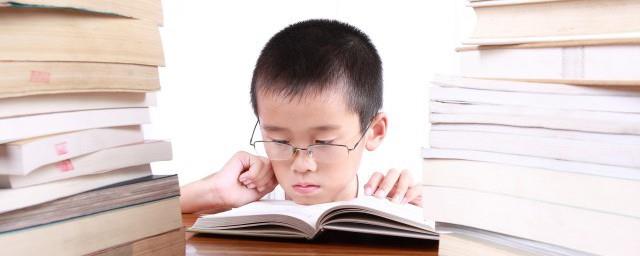 丑小鸭的故事简介