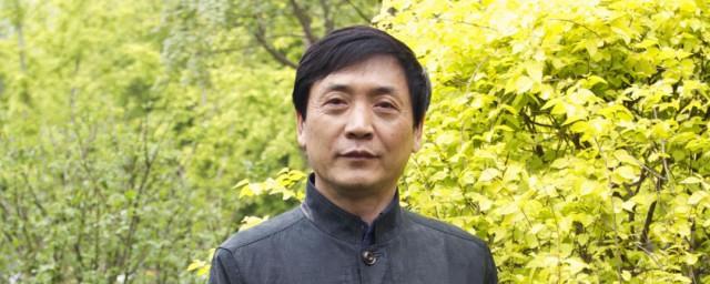 曹文轩作者简介