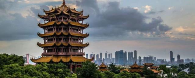 关于旅游的诗句