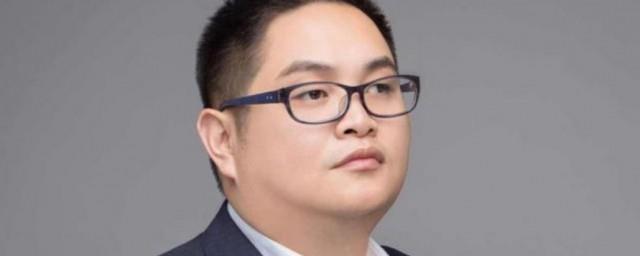网络作家可大可小简介