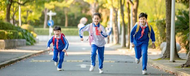 梦到上学迟到