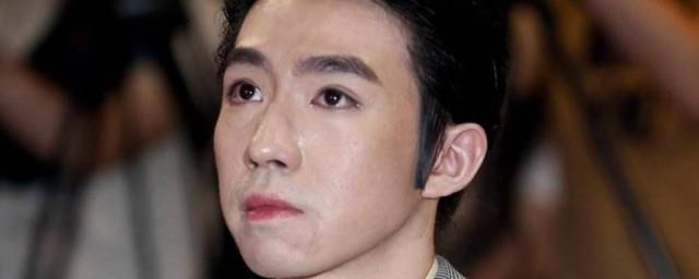 俞灏明怎么烧伤的