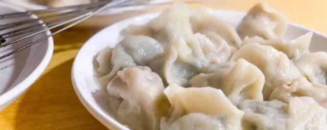 冬至吃饺子发朋友圈怎么说2021