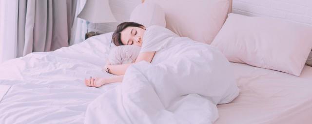 梦见砍人见血是什么意思