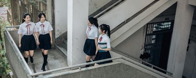 关于六年级毕业的句子