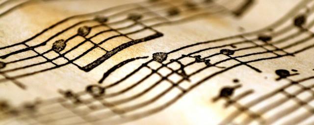 不再用情歌曲原唱是谁