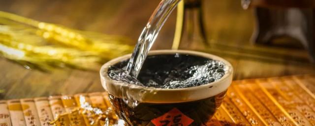 含酒的诗句