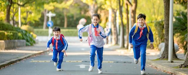 学生异地办理身份证需要什么材料