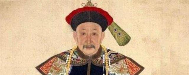 明朝帽子上插羽毛代表什么