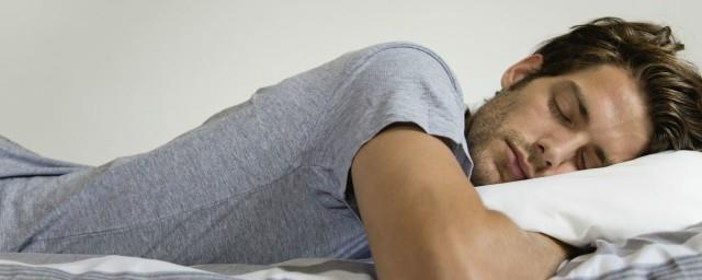 男人梦见鸡是什么意思