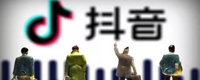 有钱城里混歌词