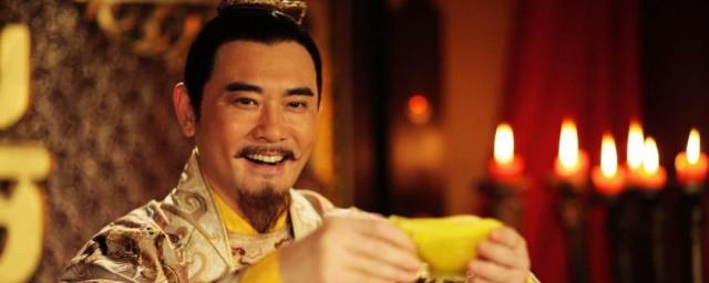 哪个皇帝活的时间最长