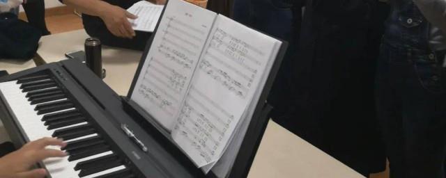 你个小垃圾歌词