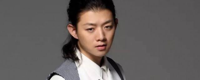 霍尊的个人资料