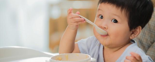 宝宝夏季饮食注意事项有哪些