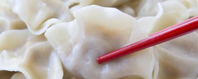 出门的饺子回家的面是什么意思