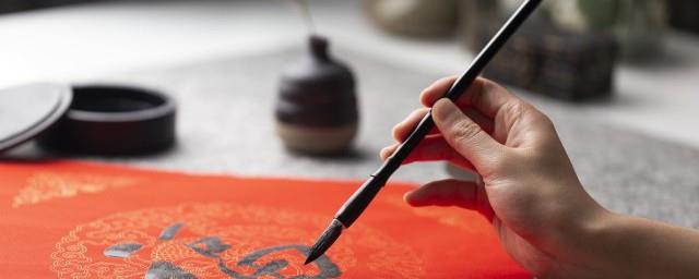 形容笑容很治愈的文案