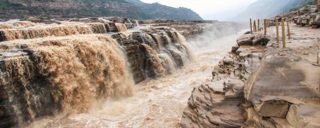 梦到大河水流湍急是什么意思