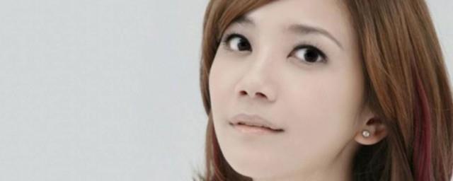 两难梁静茹歌词