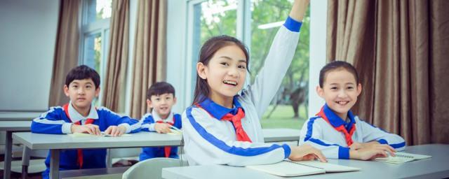 煜和熠名字的寓意哪个好