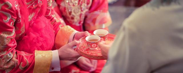 去参加婚礼需要带什么礼品吗