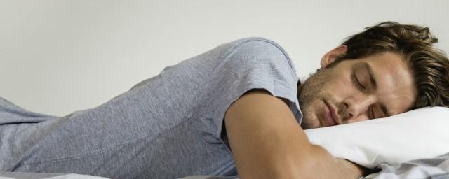 男人梦见自己捡钱