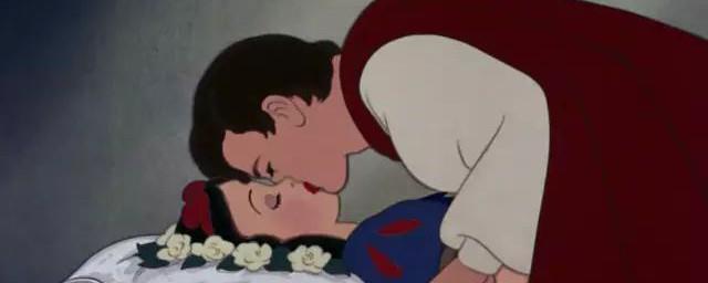 白雪公主的故事简介
