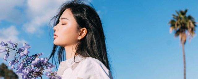 关于长发的唯美句子