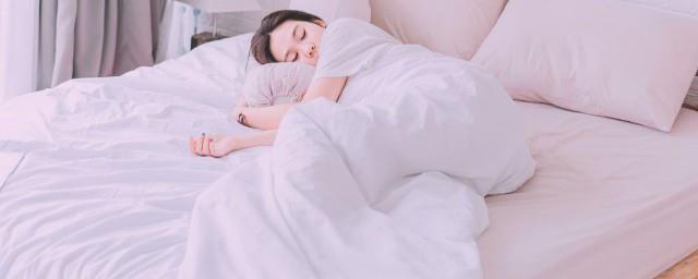 梦见自己穿白衣服是什么意思