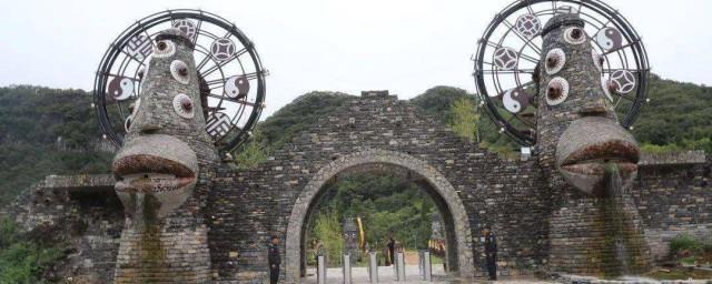 歪寨村在哪里