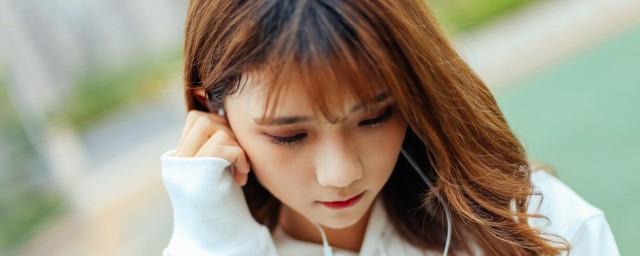 女人努力工作正能量的句子