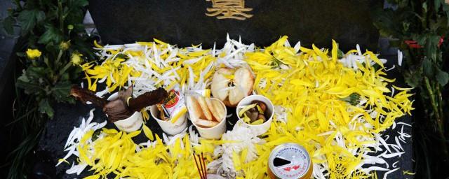 2022年清明节生肖羊可以上山烧香吗
