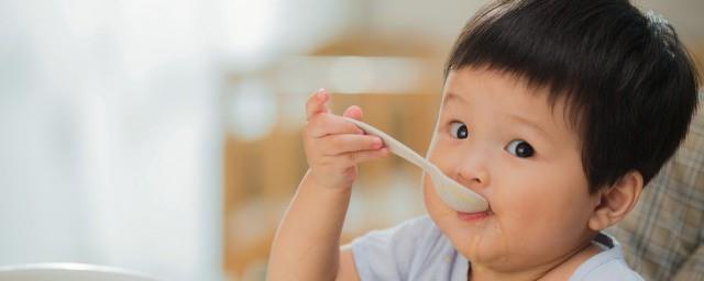 怎么让宝宝爱吃饭